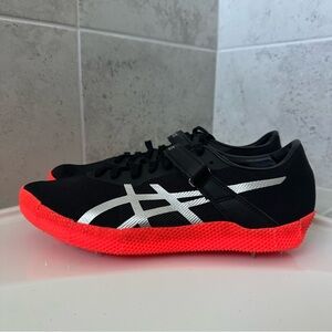 ASICS Black and Vibrant Red Running Spikes Size 10 Men